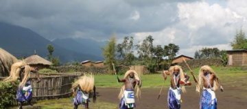 5 Days Bwindi Gorilla Trek and Rwanda Safari from Kigali