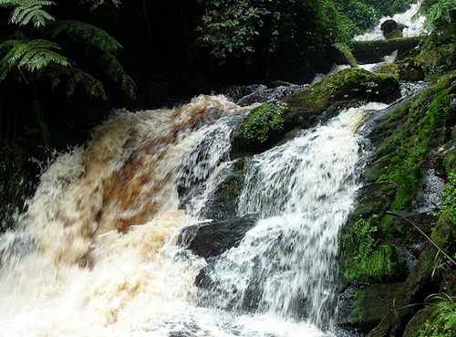 Isumo waterfalls Hike