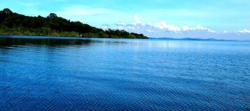 Lakes and waterfalls of Uganda