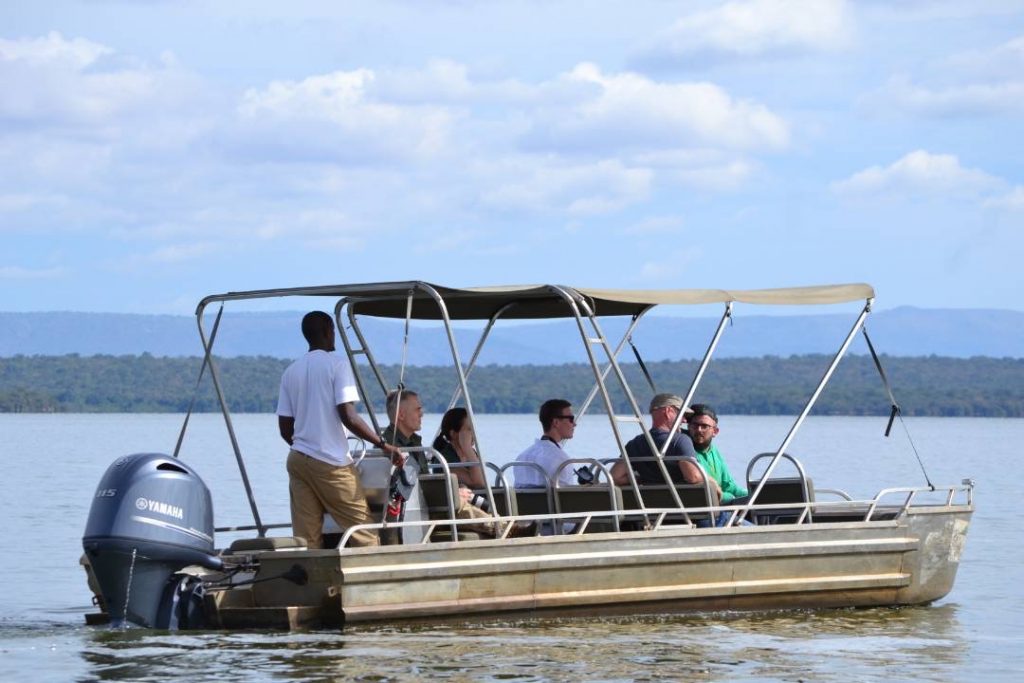 Boat cruise on lake Ihema