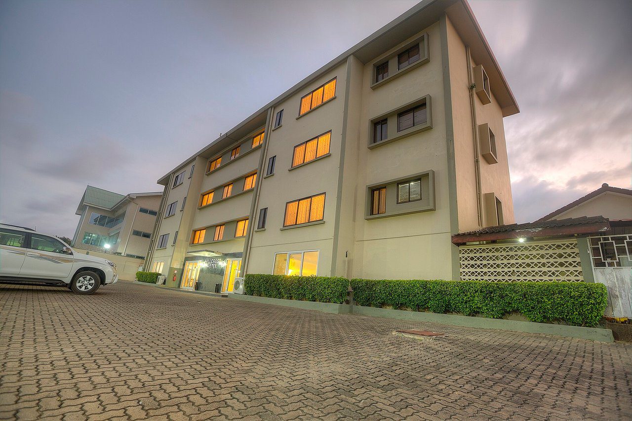 Hill crest Resort