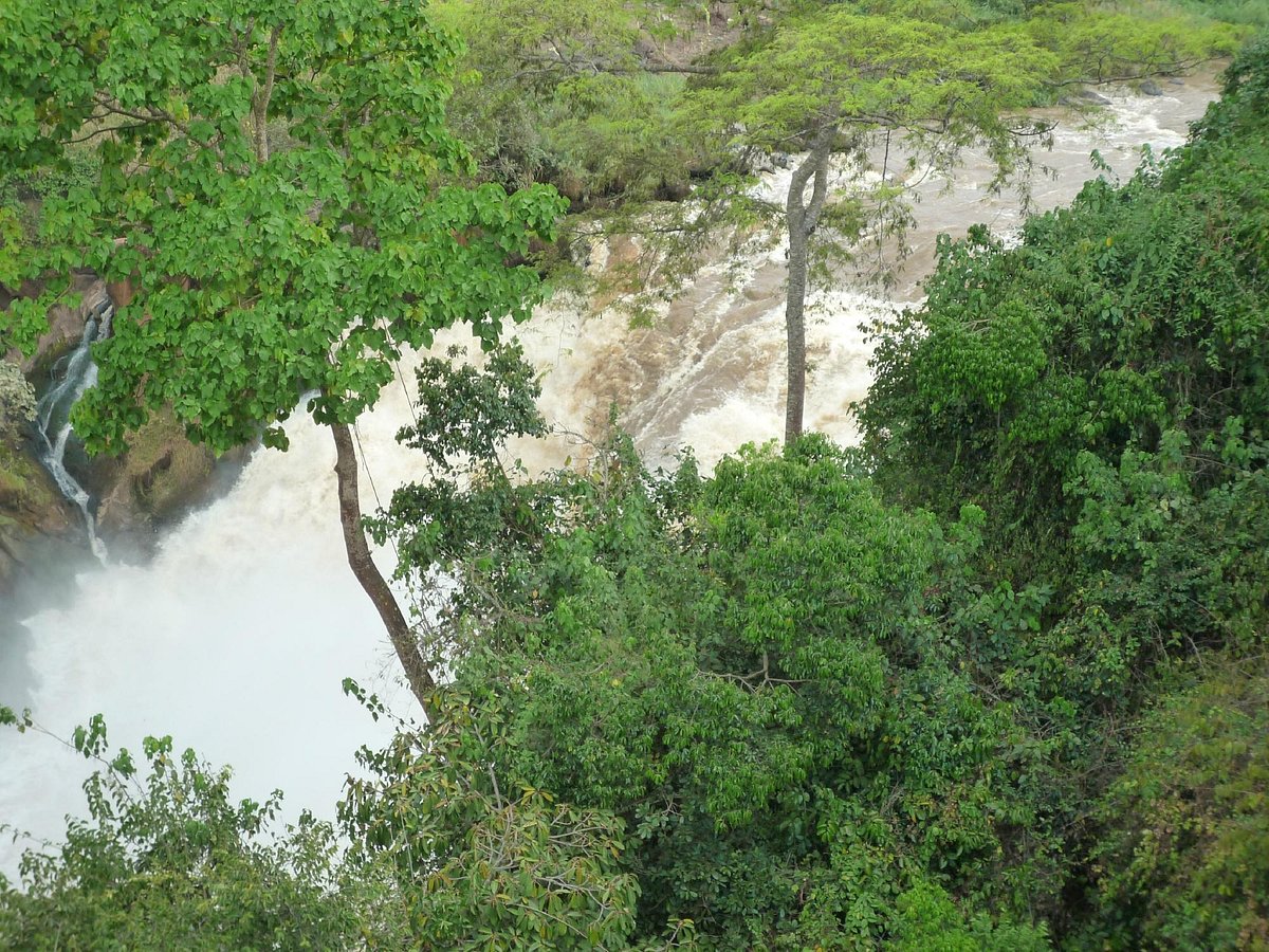 6 Amazing waterfalls in Rwanda