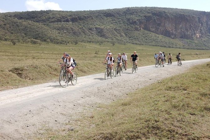 Cycling in Hell’s Gate National Park