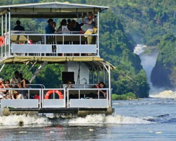 5 Days Murchison Falls Wildlife and Chimpanzee Trek Safari.