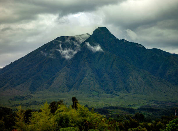Hiking Mount Sabyinyo in Rwanda